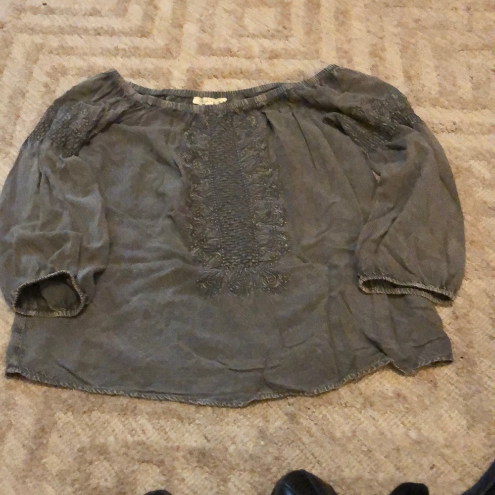 Off shoulder grey blouse